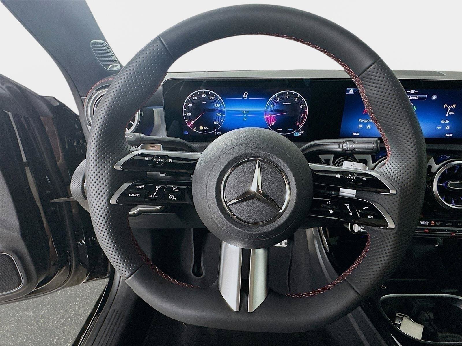 Used 2026  Mercedes-Benz CLA 250 image 11