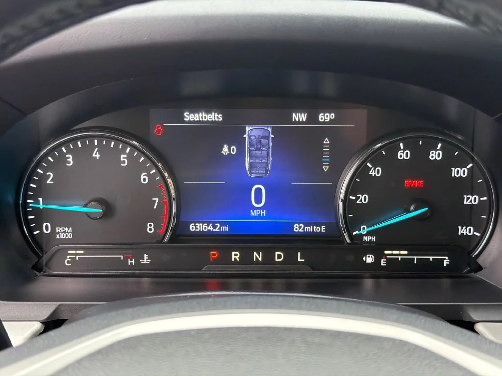 Used 2023 Silver Ford XLT image 27