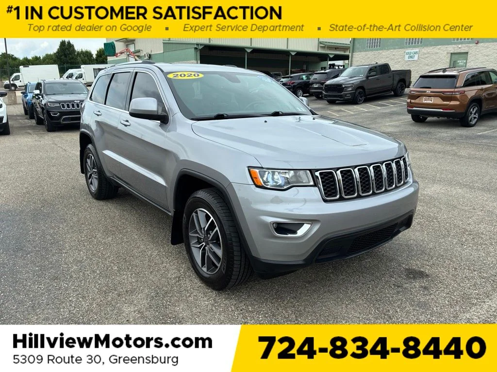 Certified Used 2020 Billet Silver Metallic Jeep Laredo E image 9