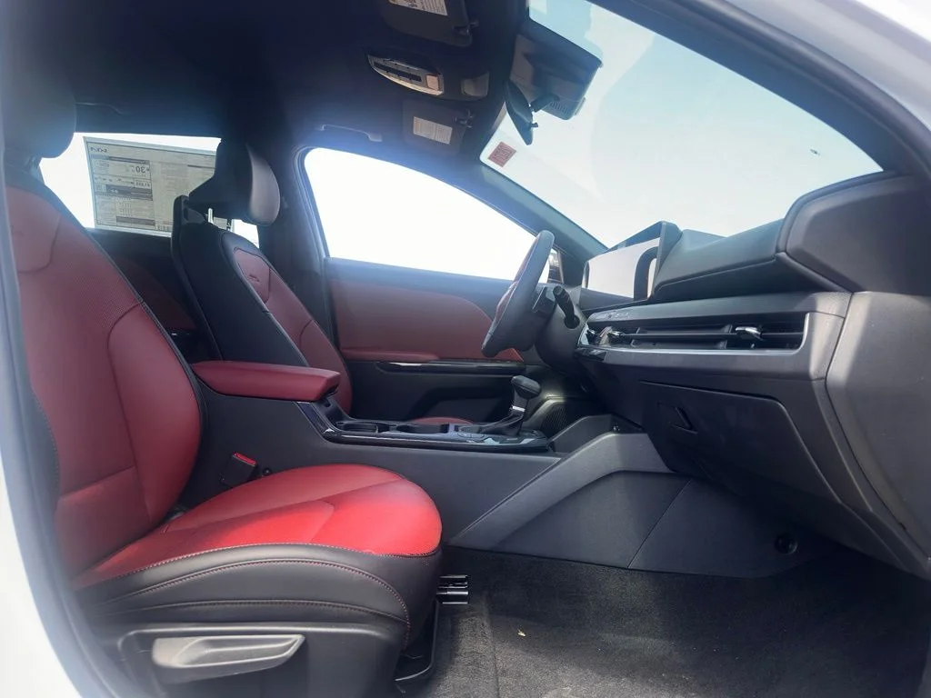 New 2026 White Kia GT-Line image 17