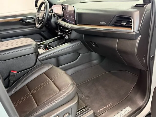 Certified Used 2025 Sterling Gray Metallic Chevrolet High Country image 15
