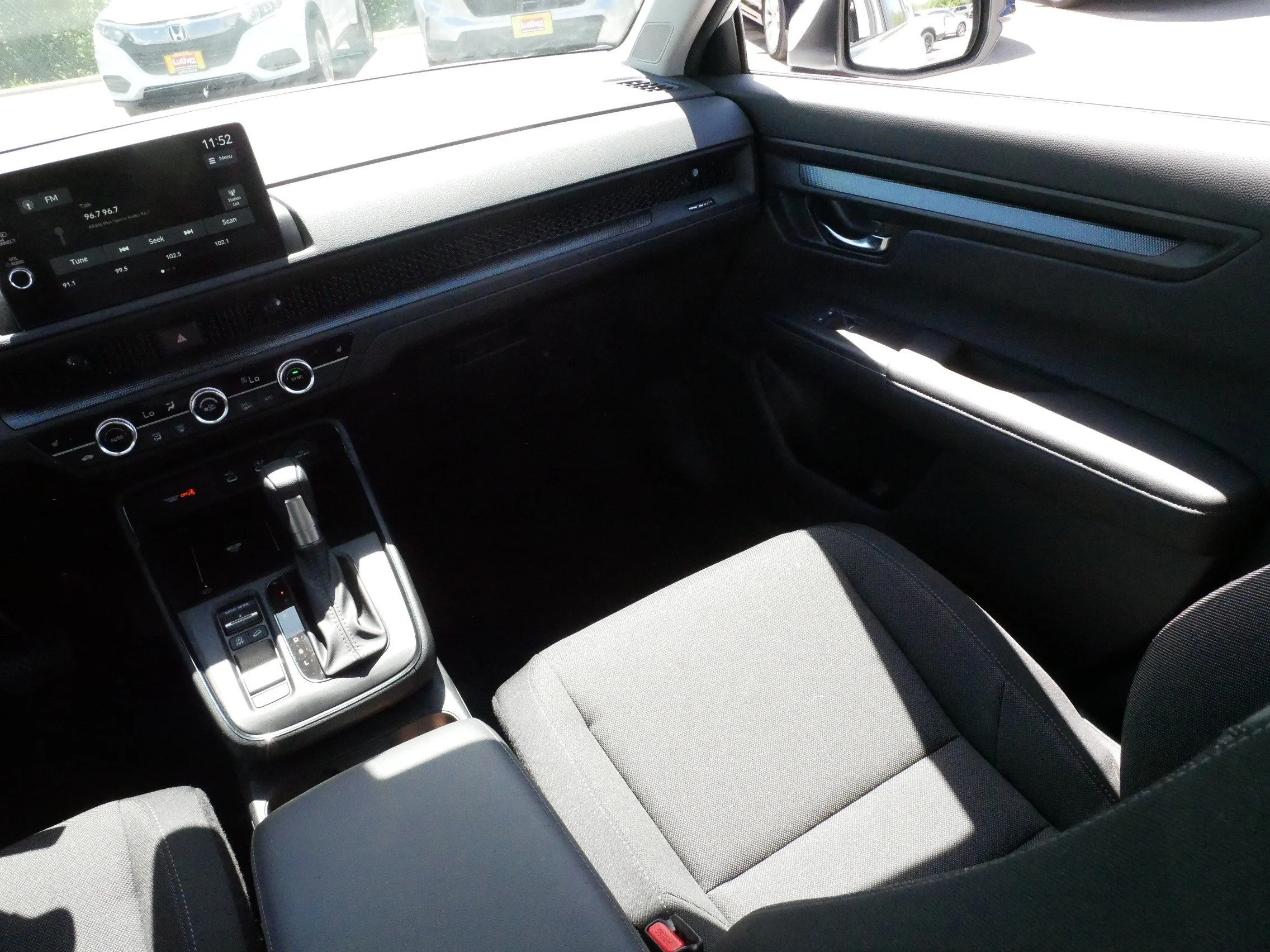 2026 Honda CR-V EX - Photo 11