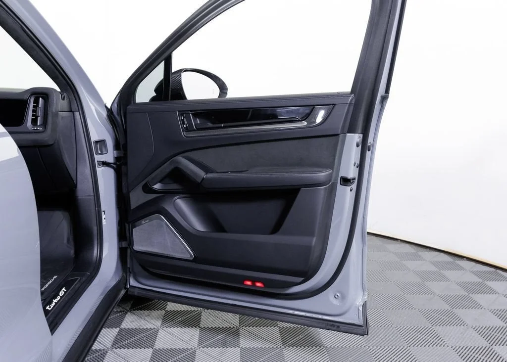 Used 2024 Arctic Grey Porsche Turbo GT image 21