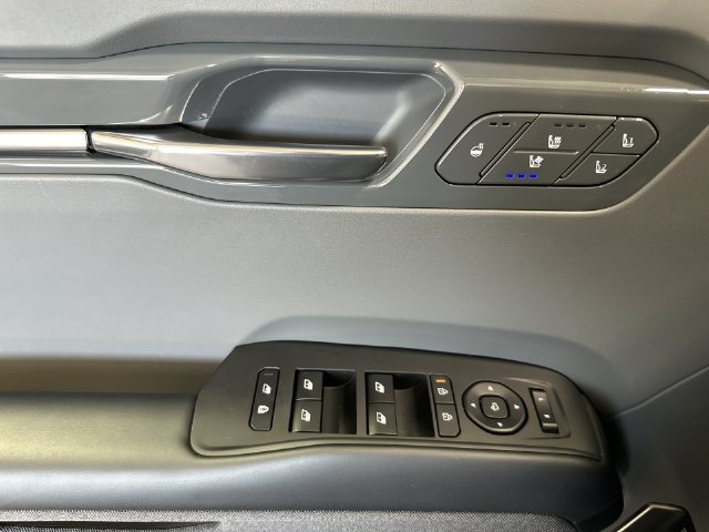 Certified Used 2024 Ocean Blue Kia Land image 19