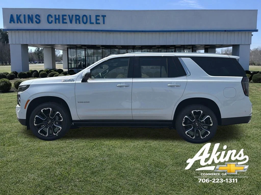 New 2026 Polar White Tricoat Chevrolet High Country image 10