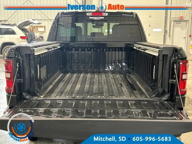 2026 RAM 1500 Laramie - Photo 7