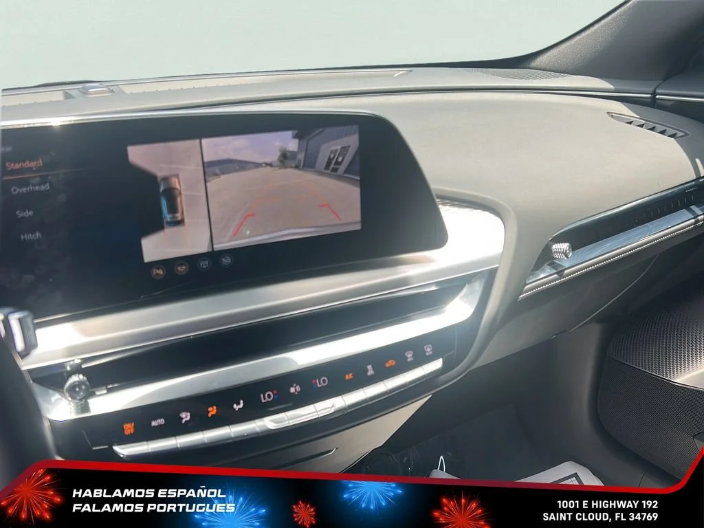 Used 2025 Celestial Metallic Cadillac Luxury 3 image 20