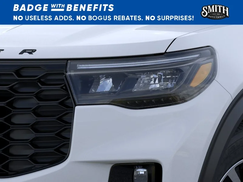 New 2026 Space White Metallic Ford ST-Line image 19