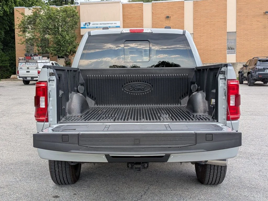 Used 2023 White Ford XLT image 6