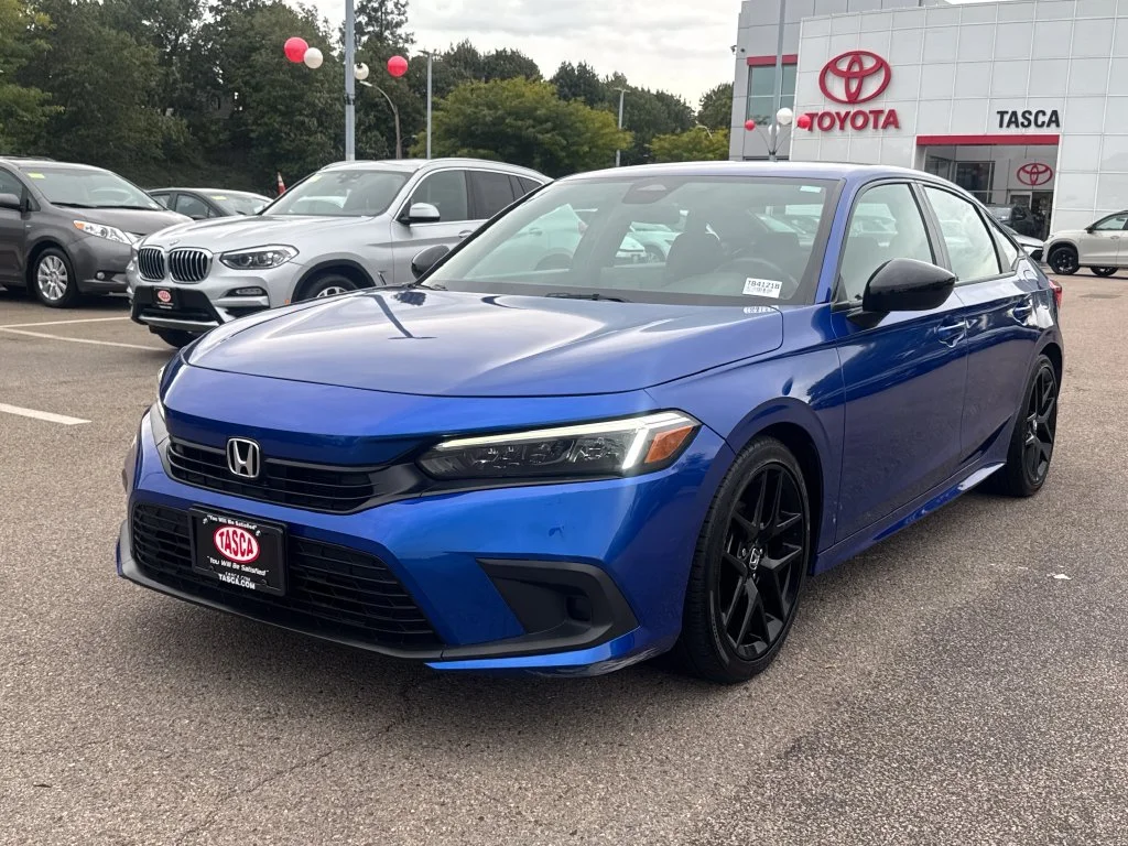 Used 2024 Blue Honda Sport image 3