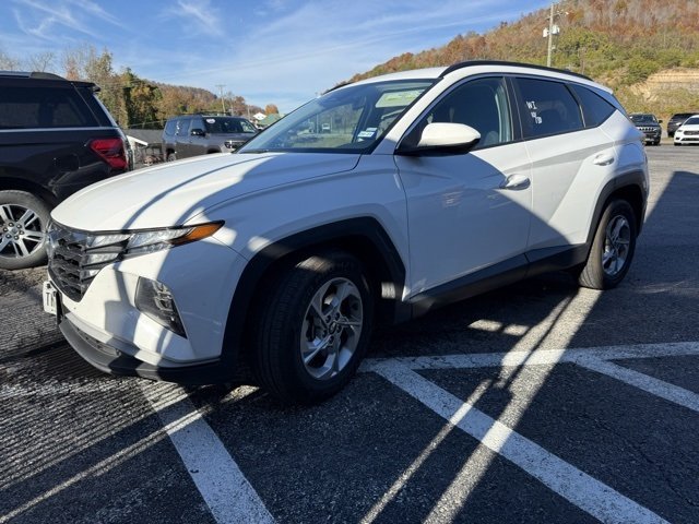 2024 Hyundai Tucson SEL photo 2