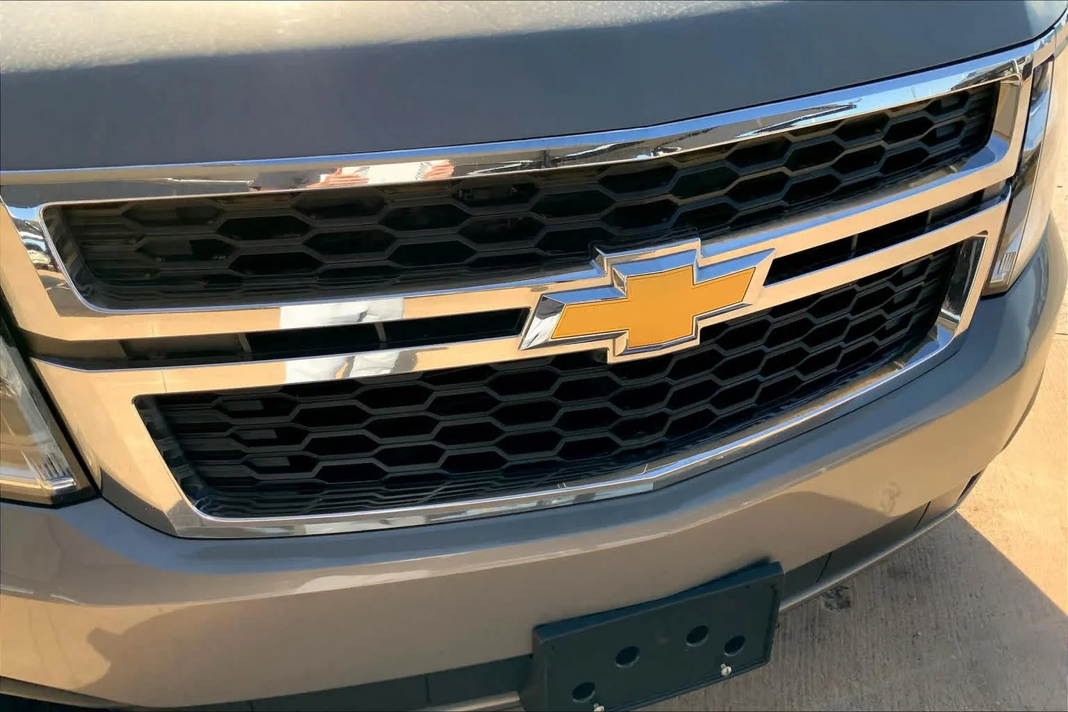 Used 2017 Pepperdust Metallic Chevrolet LT image 26