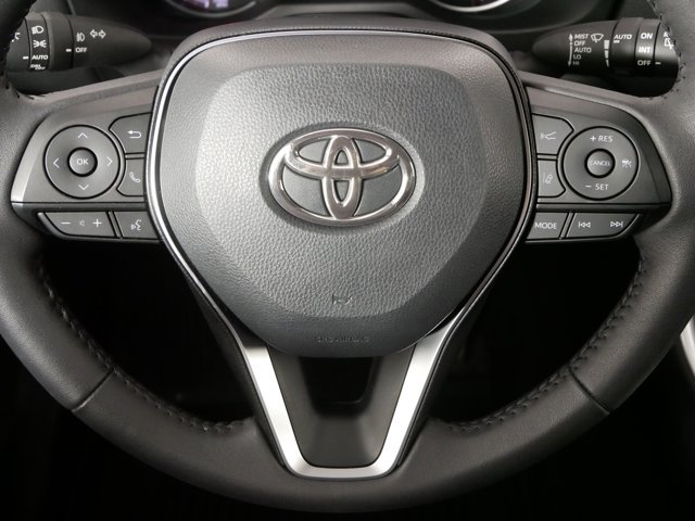 Used 2025 Blueprint Toyota XLE Premium w/ Weather Pkg image 22