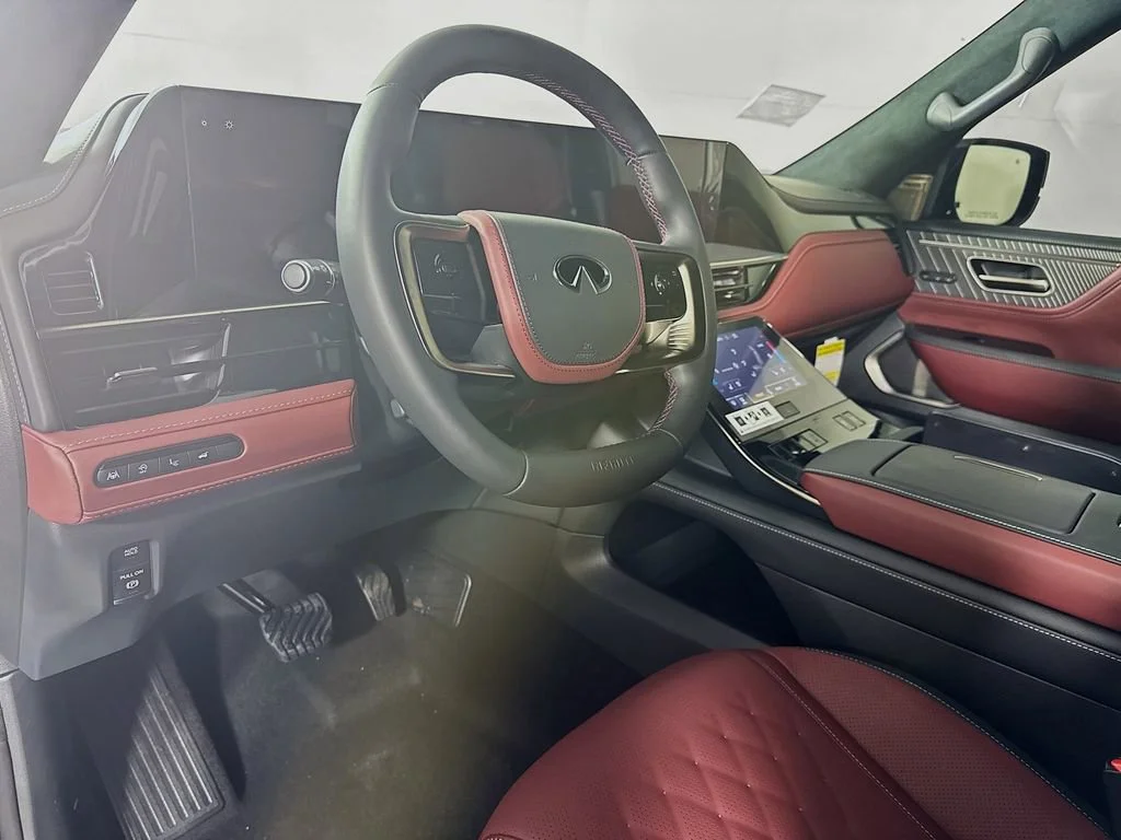 New 2026 Black INFINITI AUTOGRAPH image 9