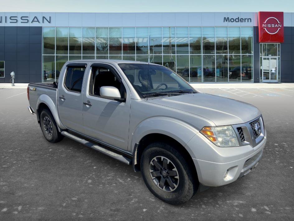 Used 2018 Brilliant Silver Nissan PRO-4X image 4