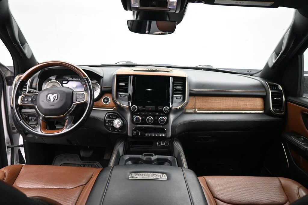 2022 RAM Ram 1500 Pickup Longhorn - Photo 17
