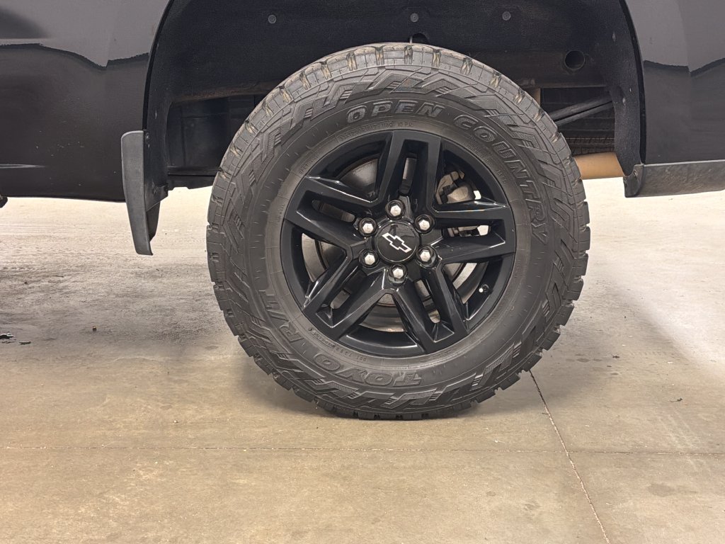 Used 2019 Black Chevrolet LT Trail Boss image 12
