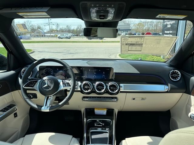 New 2026 Night Black Mercedes-Benz GLB 250 image 29