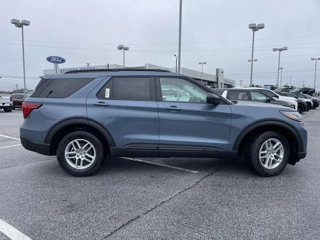 New 2026 Vapor Blue Metallic Ford Active image 2