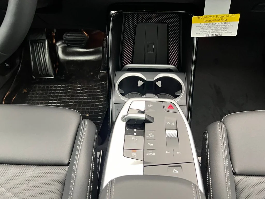 Used 2026 Alpine White BMW xDrive28i image 11