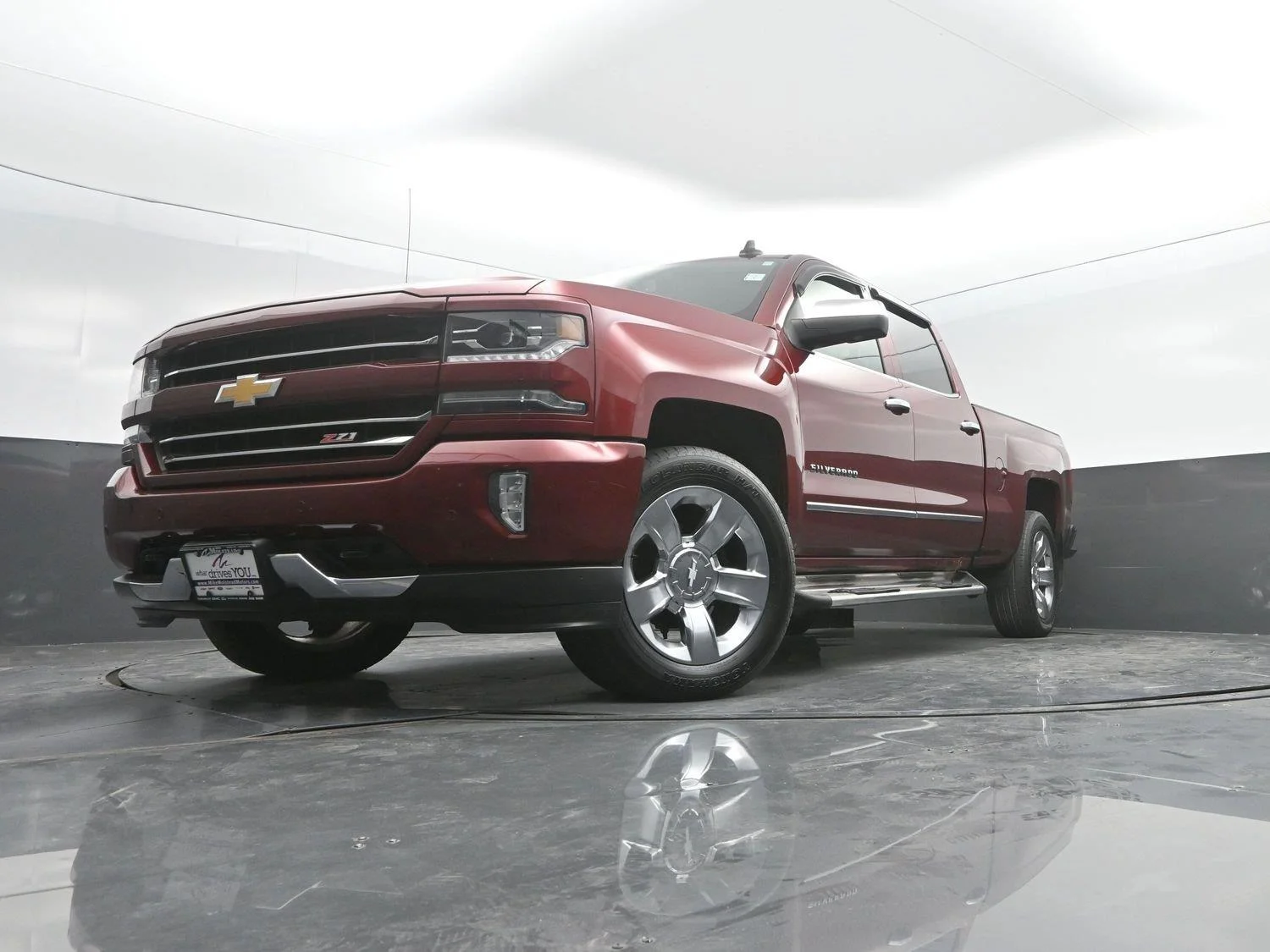 Used 2017 Siren Red Tintcoat Chevrolet LTZ image 46