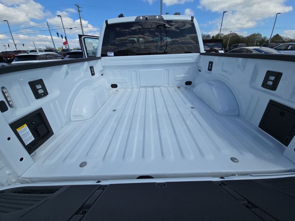 Used 2025 White Ford Raptor image 23