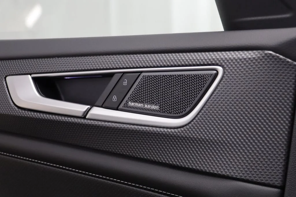 2026 Volkswagen Atlas Cross Sport SEL Premium R-LINE - Photo 8
