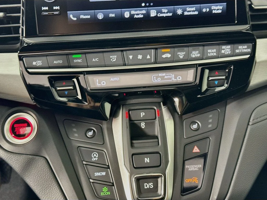 New 2026 Sonic Gray Pearl Honda Sport-L image 18