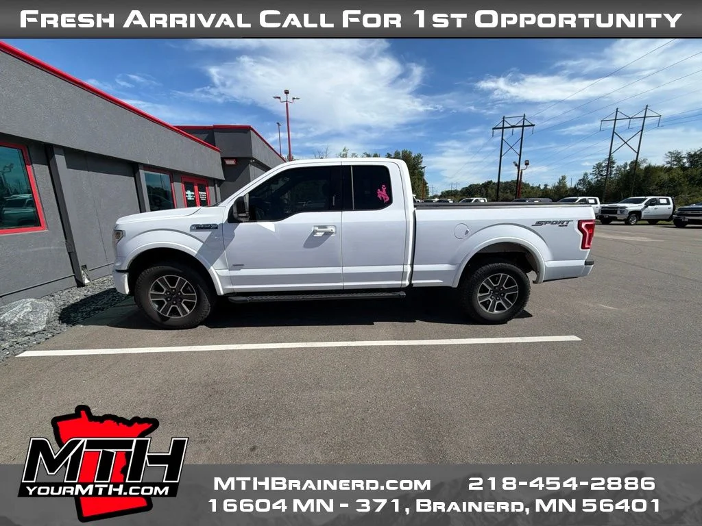 Used 2016 White Ford XLT image 1