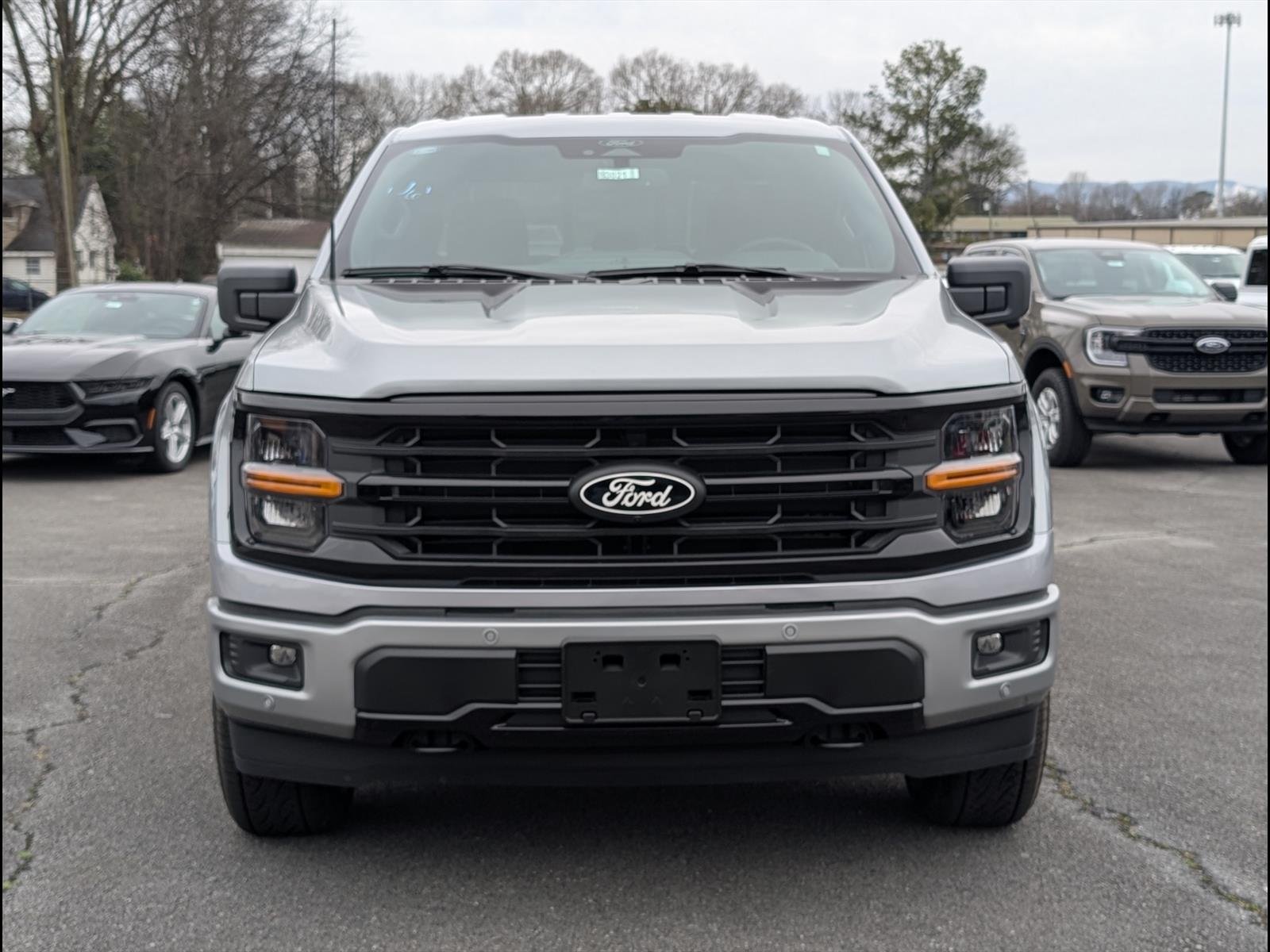 New 2026 Iconic Silver Metallic Ford XLT image 5