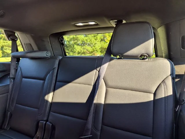 Used 2021 SUMMIT WHITE Chevrolet LT image 30