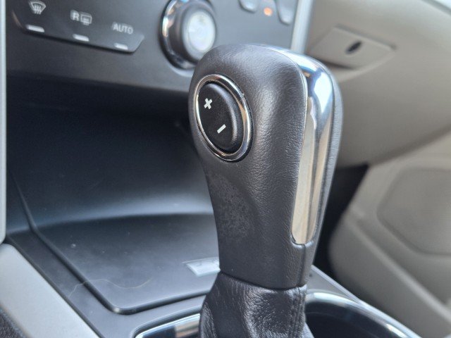 Used 2013 White Ford XLT image 28