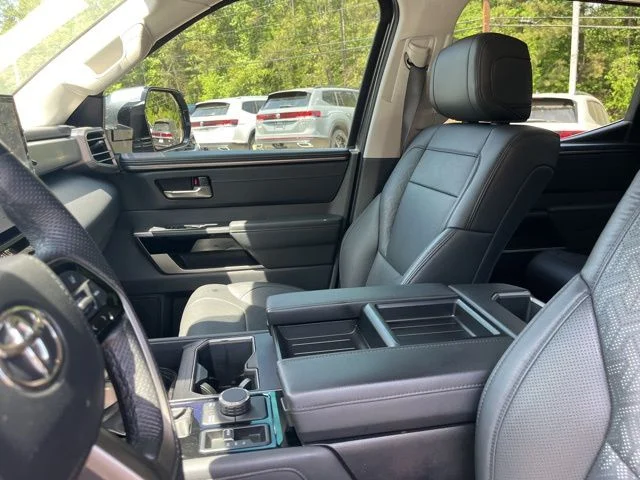 2024 Toyota Tundra Limited - Photo 10