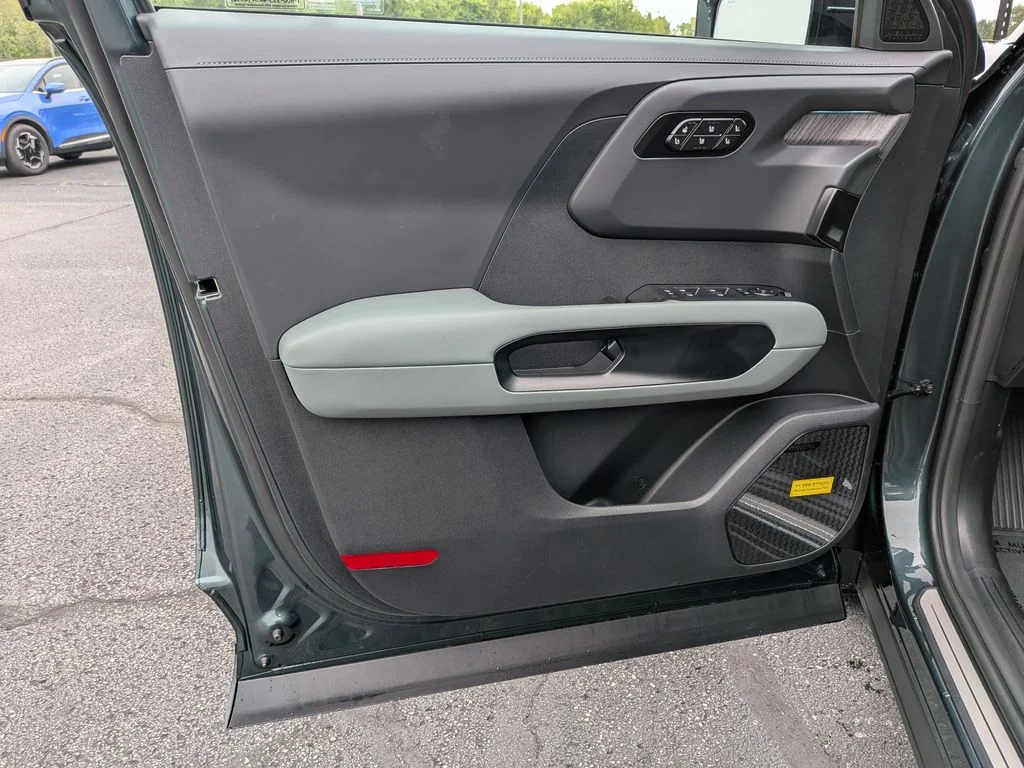 New 2027 Ebony Black Kia X-Line SX Prestige image 13