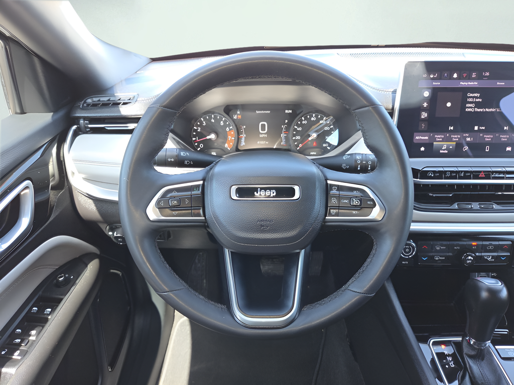 2025 Jeep Compass Limited - Photo 14