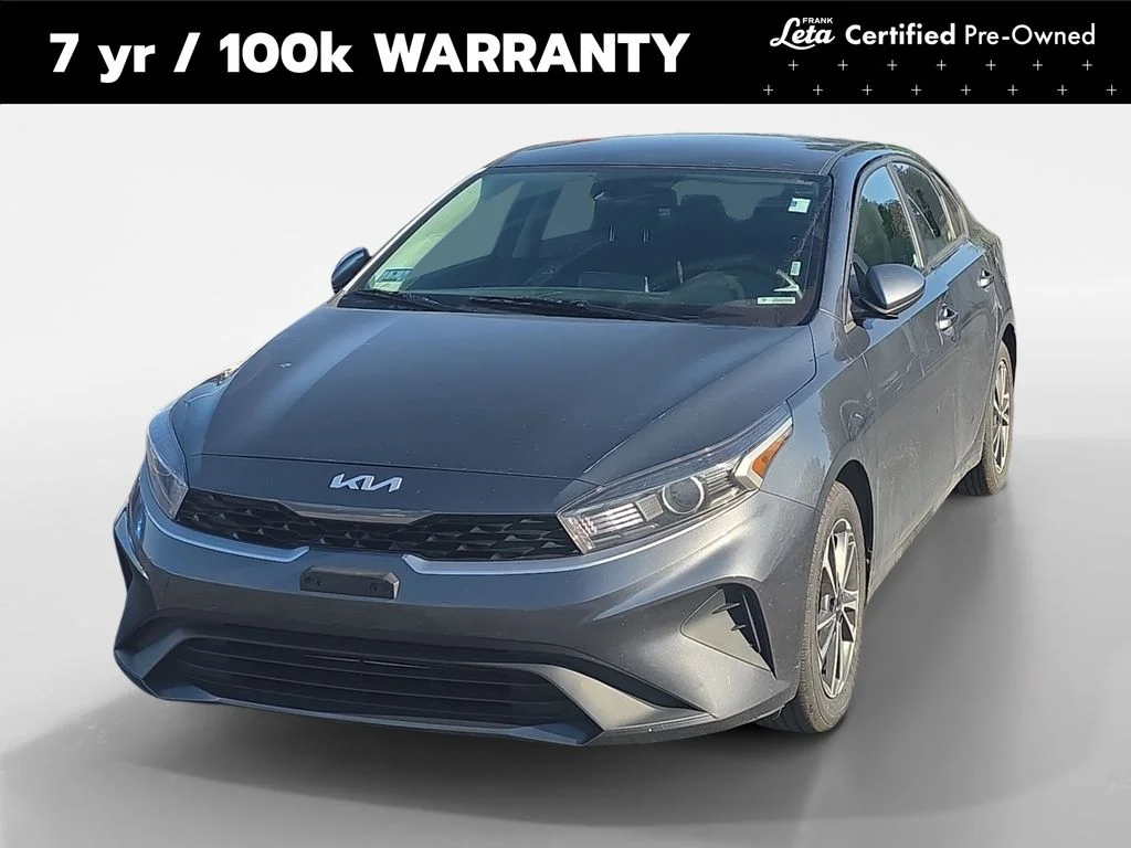 2023 Kia Forte LXS AT's photo