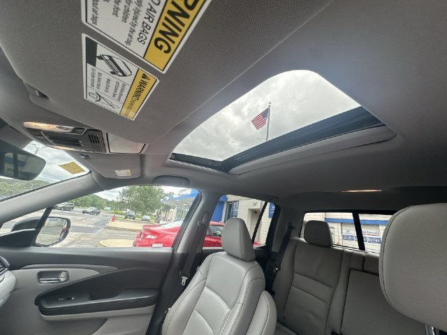 Used 2022 Gray Honda RTL-E image 19