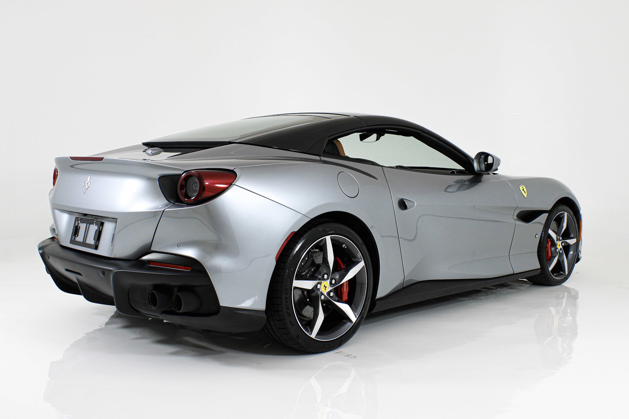 Certified Used 2023 Gray Ferrari  image 10