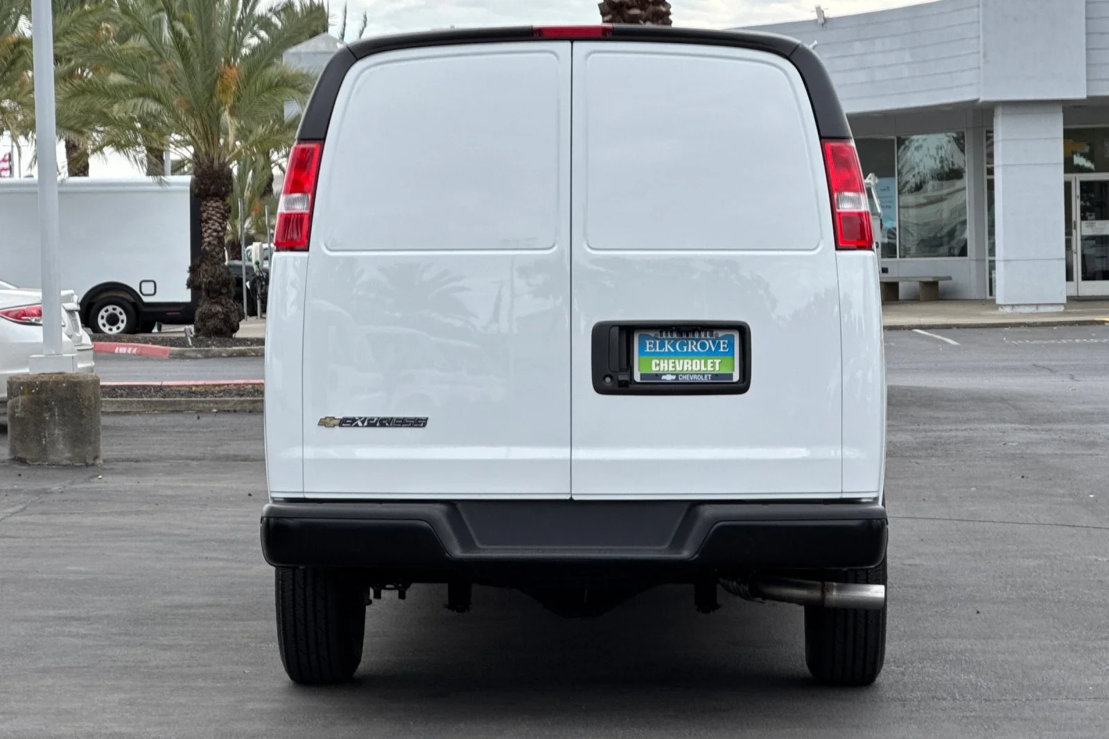 2026 Chevrolet Express Cargo 1WT view 4