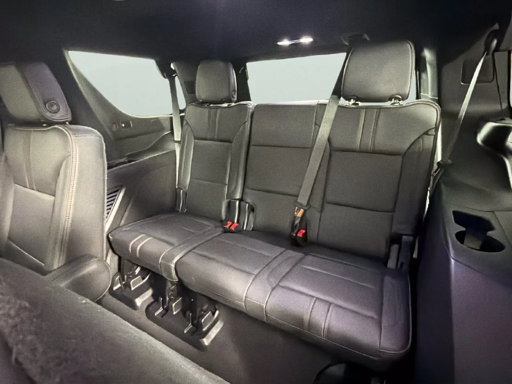Used 2021 BLACK Chevrolet RST image 29
