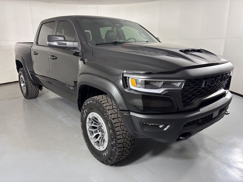 New 2026 Diamond Black Crystal Pearl-Coat Exterior Paint RAM RHO image 2