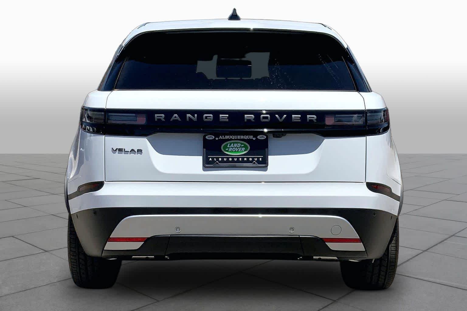 New 2026 Fuji White Land Rover S image 4