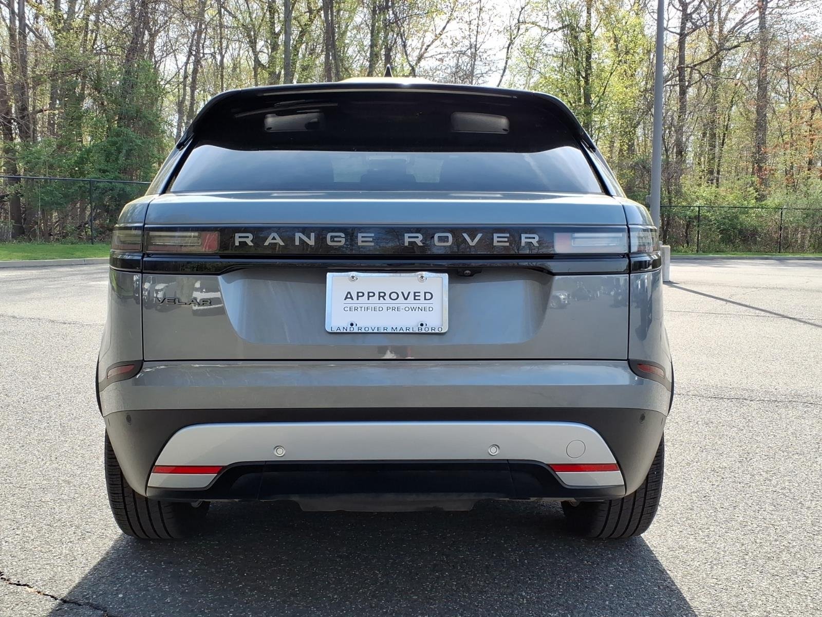 Certified Used 2026 Zadar Grey Prem Met Land Rover S image 7