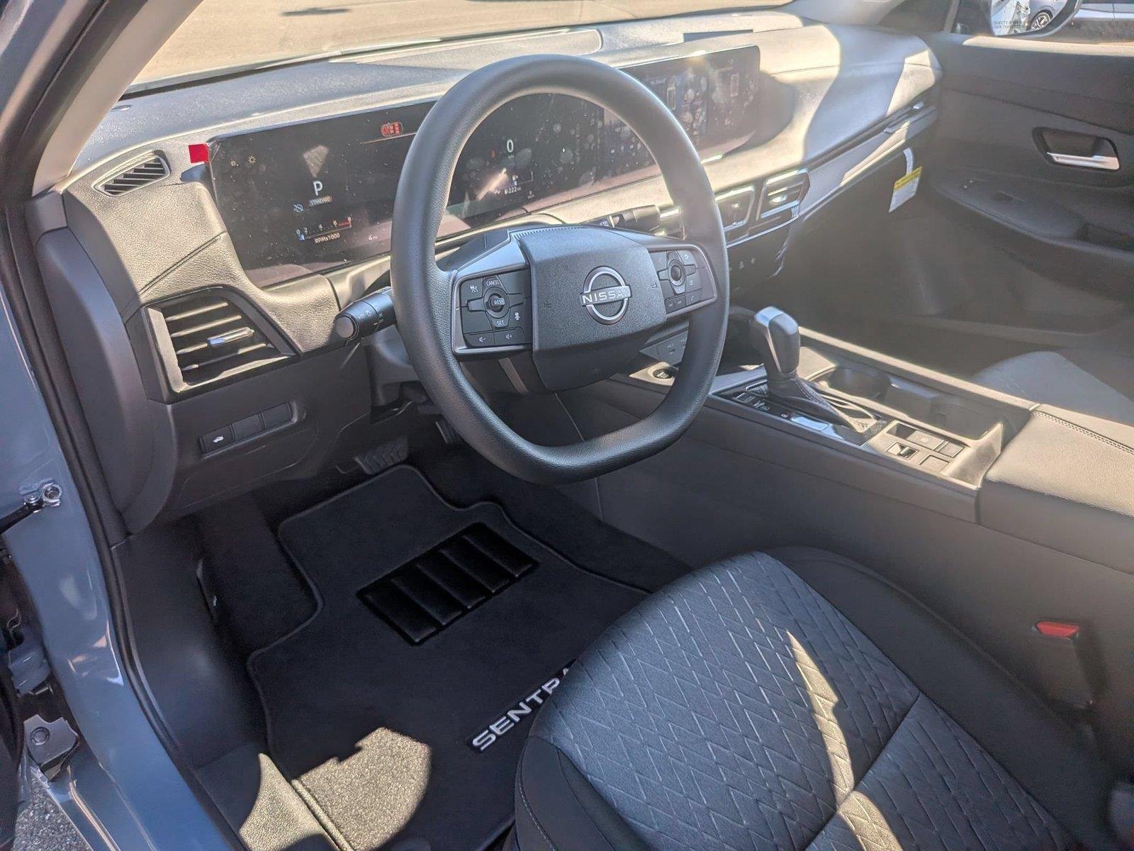 New 2027 Atlantic Gray Metallic Nissan SV image 18