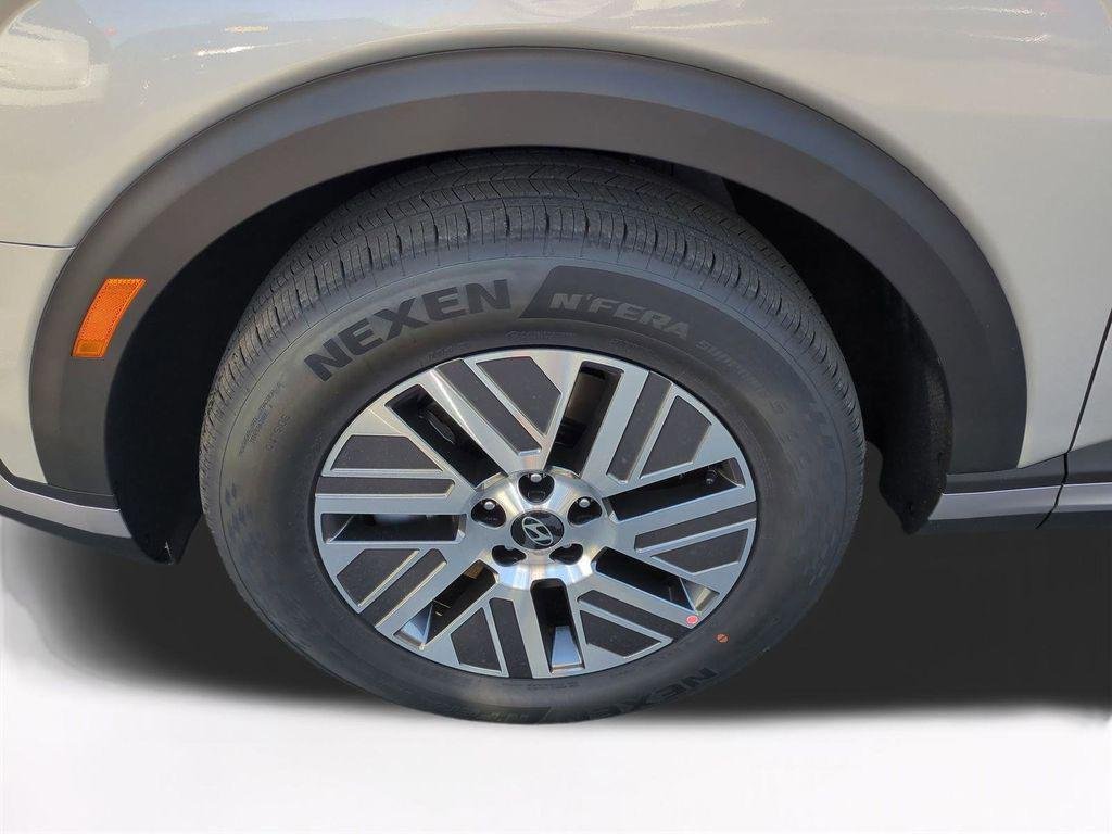 New 2026 Silver Hyundai SEL 8P image 11