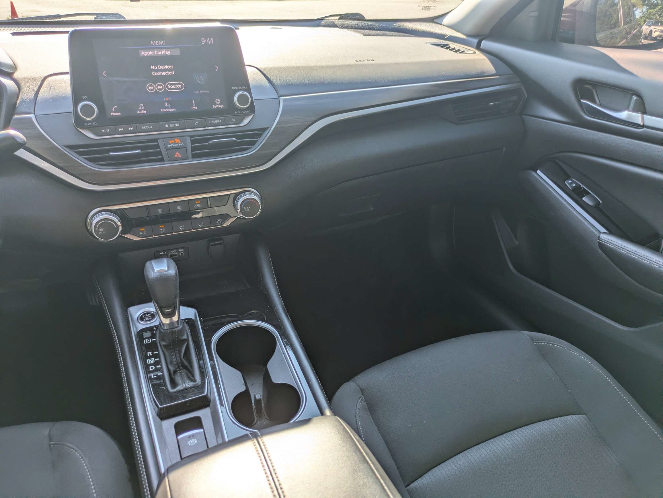 Used 2023  Nissan 2.5 SV image 13