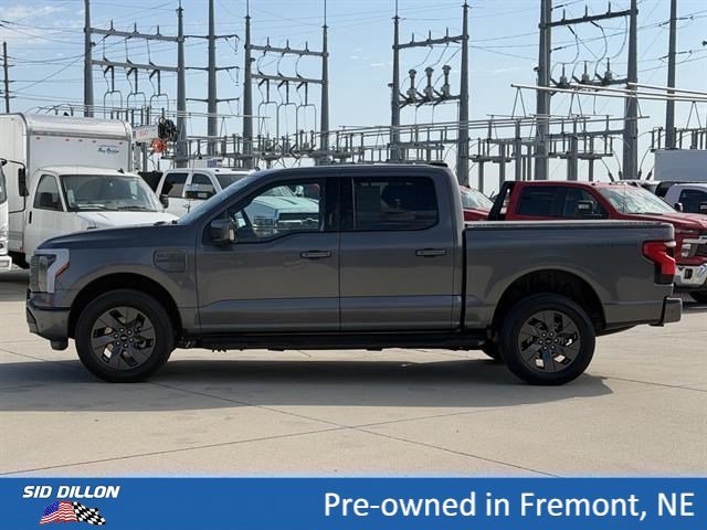 Used 2023 Gray Ford LARIAT image 8