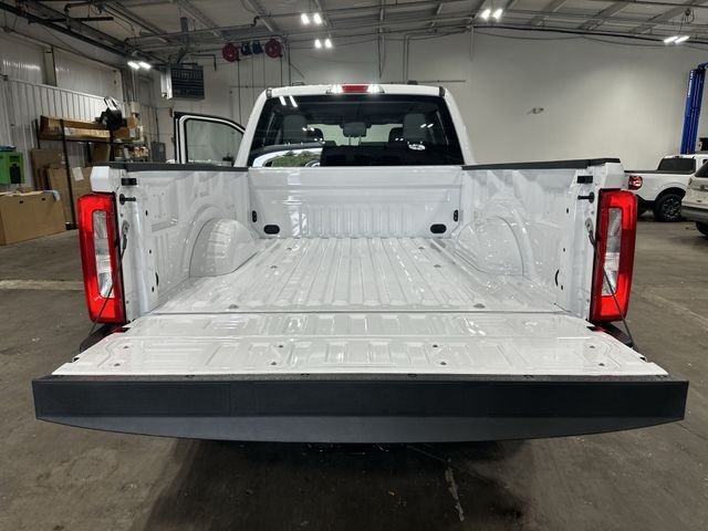 New 2026 Oxford White Ford F-250® XL image 25