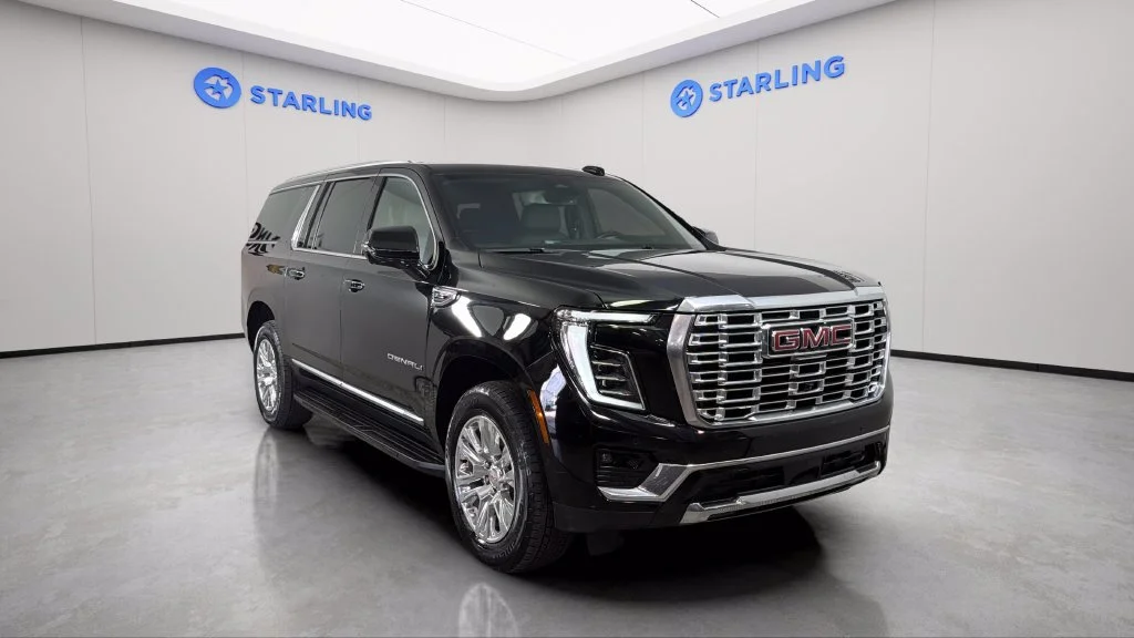 Certified Used 2025 Onyx Black GMC Denali image 14