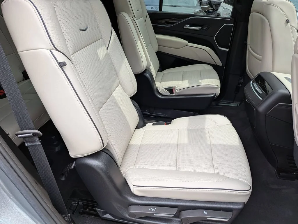 Used 2023 Silver Cadillac Sport image 34